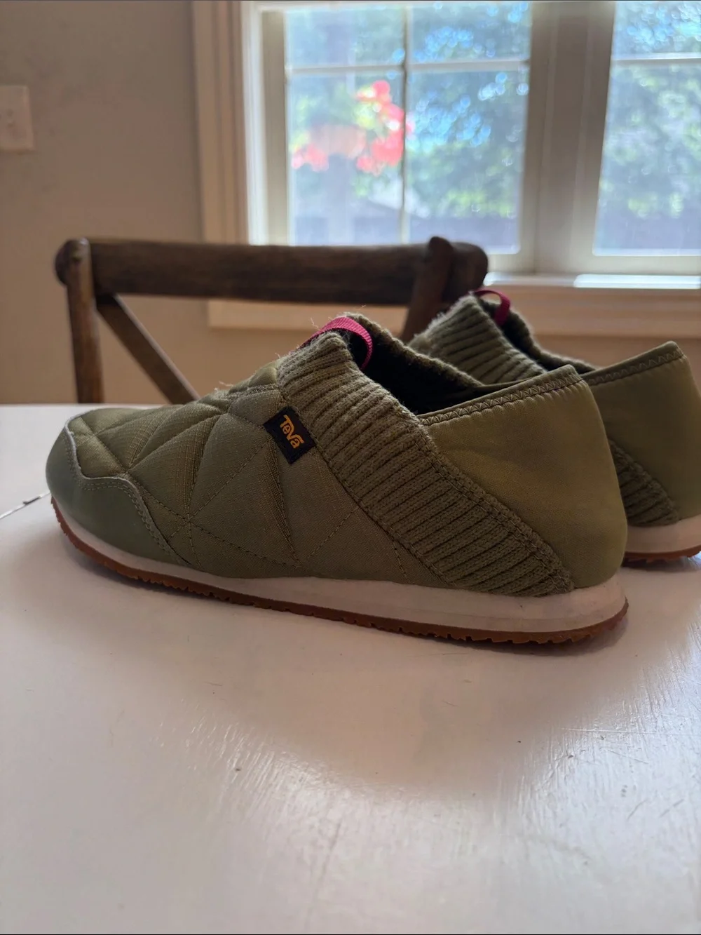 Teva Olive Quilted Slip-On Casual Loafers with Pink Accents - Picture 1 of 4